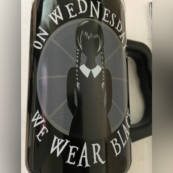 Wednesday Addams 40oz stainless steel tumbler - Picture 5 of 8